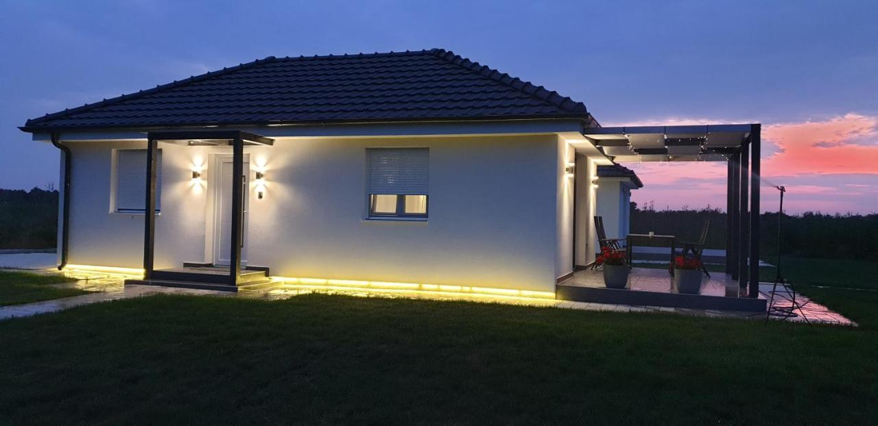 Kovel Apartmani - Termalna Rivijera Bogatić Zewnętrze zdjęcie